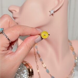⚜️ Girl’s Daisy Yellow Flower Ring 🌼